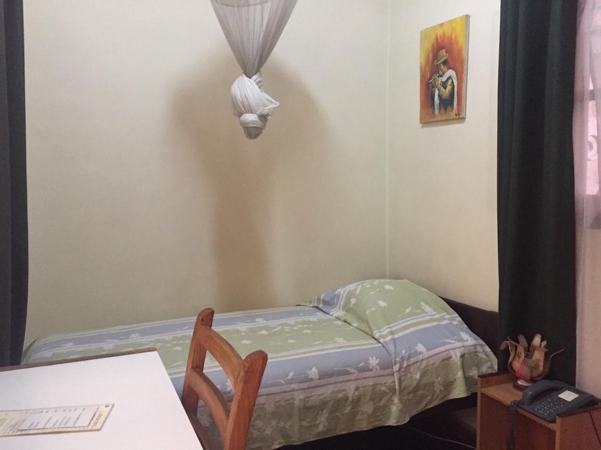 Hotel Tana-Jacaranda Antananarywa Zewnętrze zdjęcie